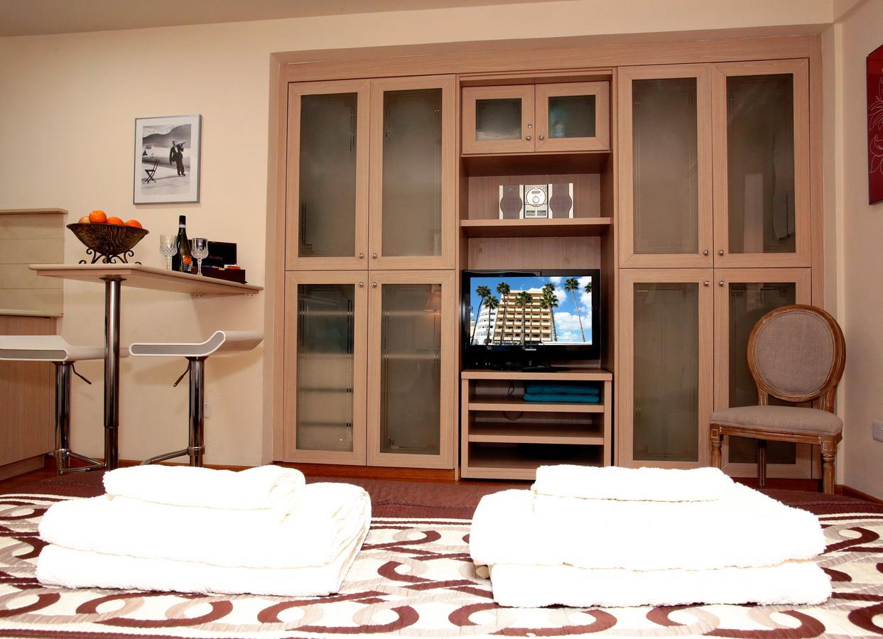 Ithaki Phinikoudes Apartment 307 Ларнака Экстерьер фото